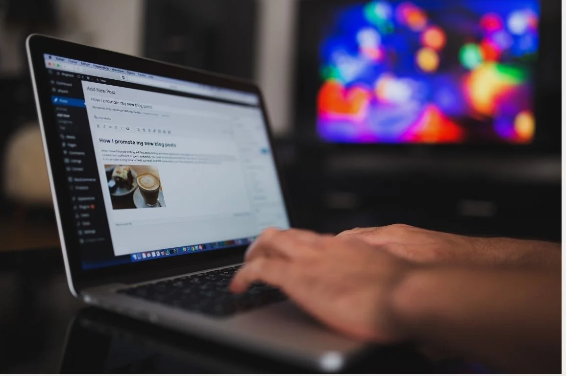 Cara Memulai Blog Profesional dan menghasilkan uang